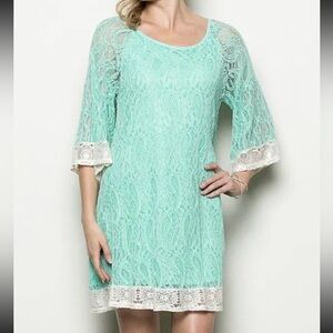 Avenue Hill Medium 8-10 Mint Paisley Lace Overlay Tie Open Back Shift Dress